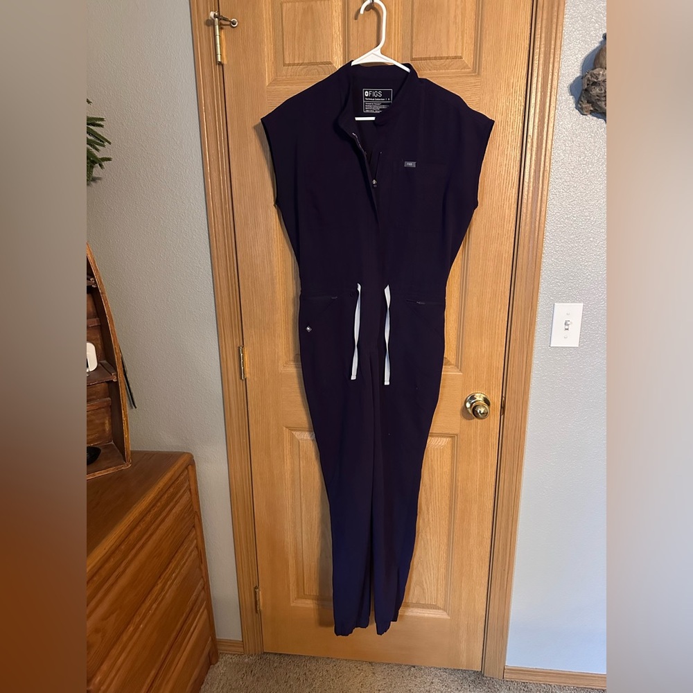 Figs plum purple scrub jumpsuit size S